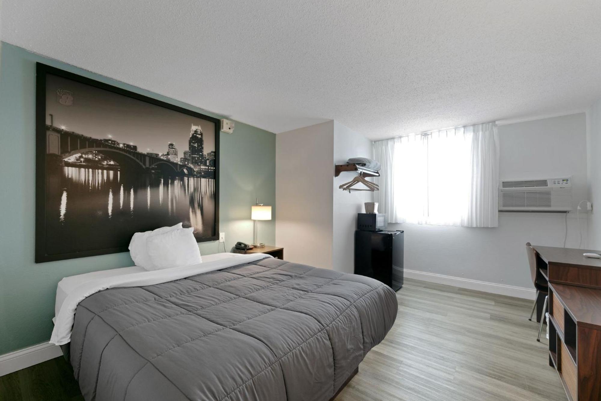 Hotel 8 Fergus Falls Zewnętrze zdjęcie