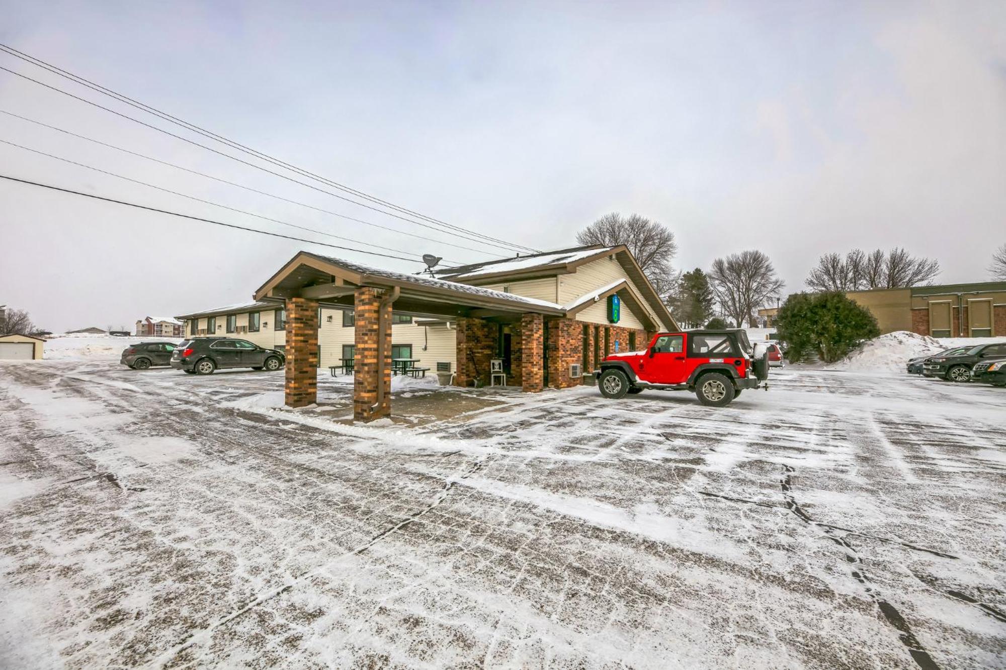 Hotel 8 Fergus Falls Zewnętrze zdjęcie