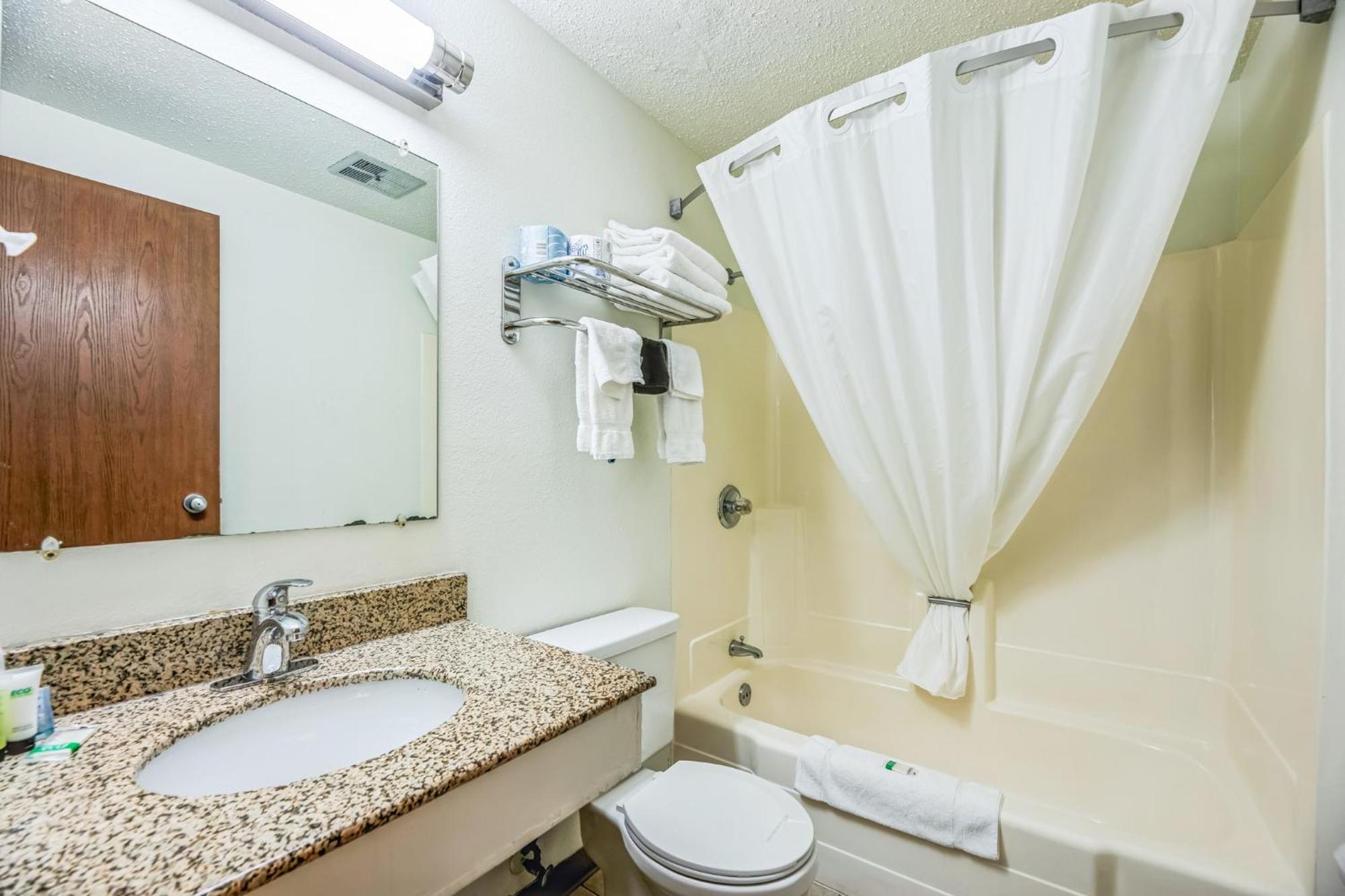 Hotel 8 Fergus Falls Zewnętrze zdjęcie